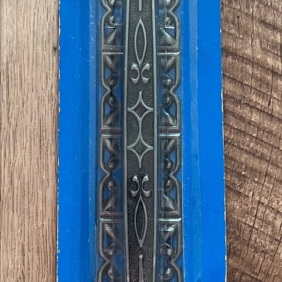 Pewter Pull & Backplate - Picture 3 of 6